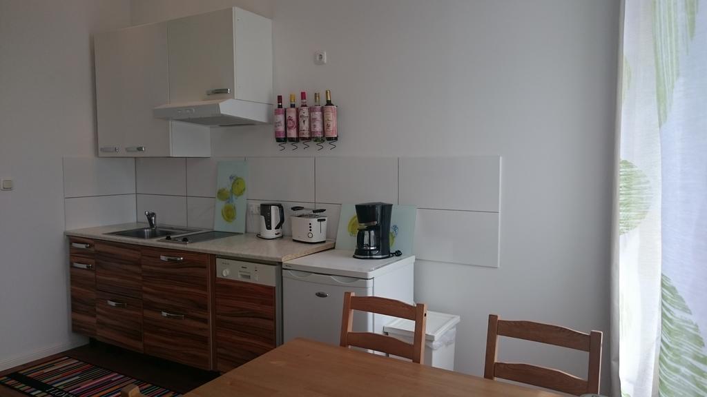 ברלין Studio Apartment Niemetzstr 51 מראה חיצוני תמונה