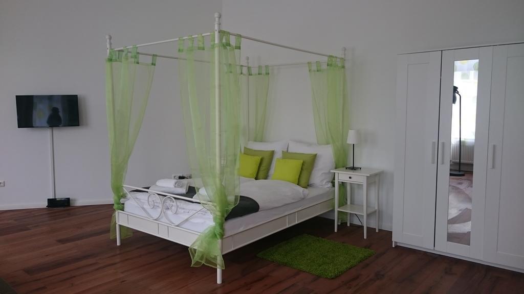 ברלין Studio Apartment Niemetzstr 51 מראה חיצוני תמונה